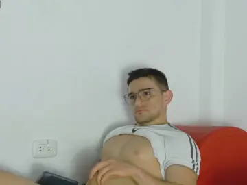 Cam4 Adult Video Chat of alejandro_marin