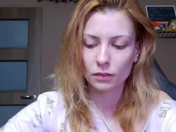 Cam4 Sex Chat of Karoline121