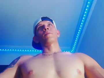 Cam4 Sex Cam of Eugy_dirty2022