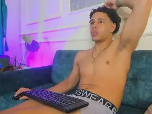 Cam4 Sex Chat of Adrian_Volt_