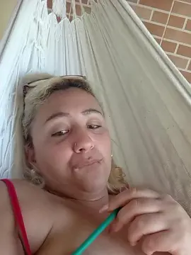 Cam4 Private Sex Chat of Manumelissa