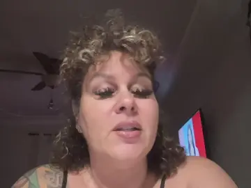 RealHomewrecker from cam4