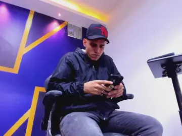 Cam4 Free Live Porn of Jordan_bad_boy