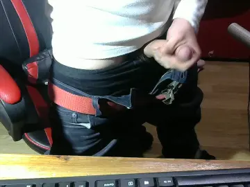 Cam4 Free Porn Cam of NewParejaAlm