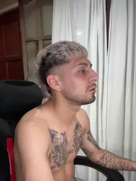 Cam4 Free Porn Cam of demoniioojoaqu3