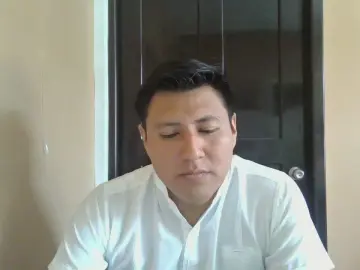 Cam4 Free Live Porn of revnok1