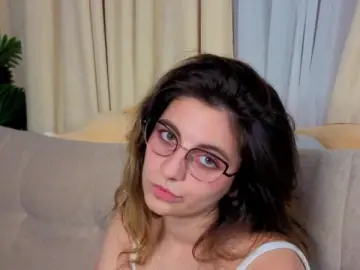 Cam4 Free Porn Cam of CaronFowlkes