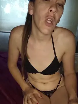 Cam4 Free Live Porn of pecado_isabela