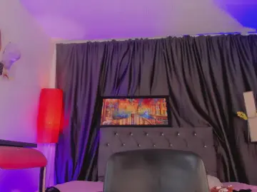 Cam4 Free Live Porn of blondegirl_