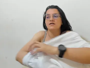 Cam4 Live Porn of marilyn_Garcia