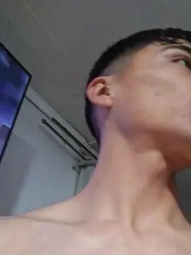 Cam4 Nude Webcam of Eliasfabianc