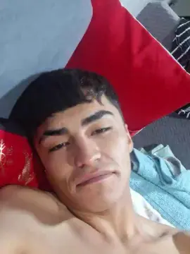 Cam4 Free Live Porn of Eliasfabianc