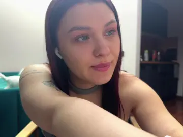 Cam4 Sex Cam of RossiePrevatt