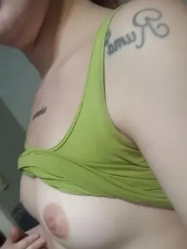 Cam4 Adult Video Chat of Taniafemme