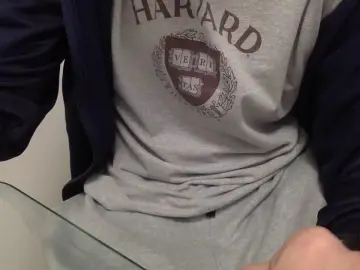 giannipino from cam4