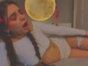 Cam4 Sex Cam of SantinaQuereto