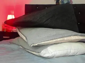 Cam4 Watch Live Sex Cams of dereck_karte