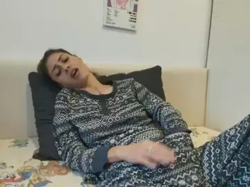 Crystynalove from cam4