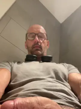 Cam4 Private Sex Chat of Master_borris