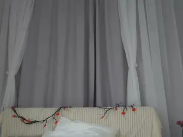 Cam4 Live Sex Cam of RowenaBunyard