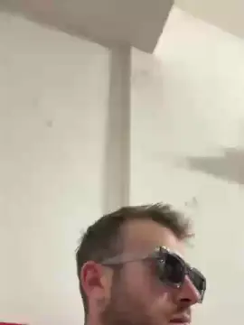 Cam4 Watch Live Sex Cams of Franfil97