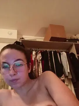 Cam4 Live Sex Cam of Sexygirlpourtoi