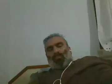 Cam4 Live Porn of shero55