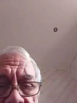 Cam4 Live Porn of Cummer51