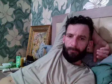 Cam4 Live Sex of Mario84Luci