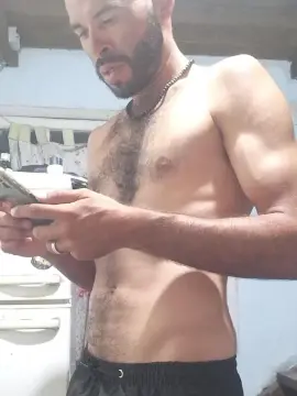 Cam4 Free Live Porn of Juanpolla27