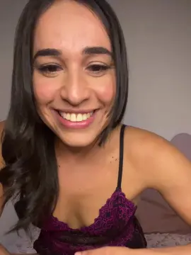 Cam4 Live Sex of Cleolimahot3