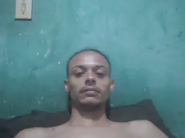 Cam4 Free Live Porn of Selvagemjn