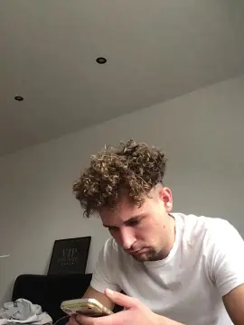 Cam4 Free Live Porn of youngplayboymm