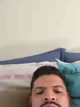 Cam4 Watch Live Sex Cams of mineirinho3020