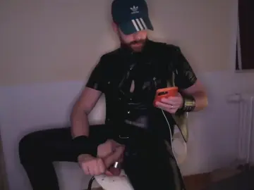 Cam4 Live Porn of tiptop_xx