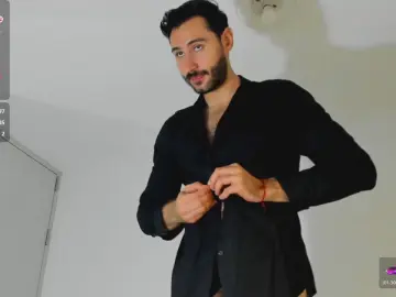 Cam4 Private Sex Chat of MateoKing_