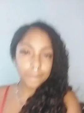 Cam4 Adult Video Chat of julialoyola_