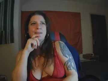 Cam4 Watch Live Sex Cams of Louna1980