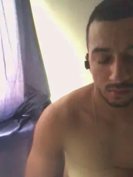 Cam4 Private Sex Chat of Bruno19pk