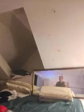 Cam4 Free Live Porn of leviking8