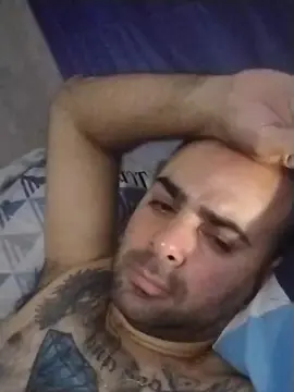 Cam4 Sex Cam of Crsstianhot2289