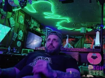 Cam4 Watch Live Sex Cams of tayshie