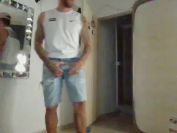 Adan_Carter from cam4