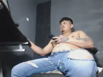 master_bigcock1 from cam4