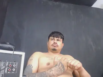 Cam4 Live Sex Cam of master_bigcock1