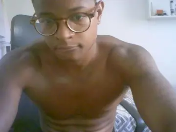 Cam4 Live Porn of youngblackj