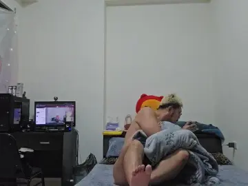 Cam4 Adult Video Chat of Bear_Baby