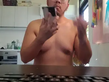 Cam4 Best live sex cam show of Bear_Baby