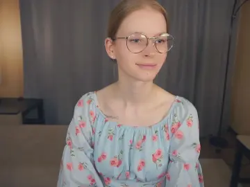 Cam4 Adult Webcam of MertieAlie