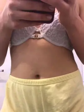 Cam4 Watch Live Sex Cams of Rebequinha0069